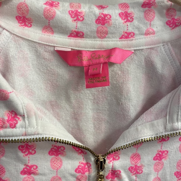 Lilly Pulitzer Ronan Cropped Popover in Pink Topaz Pineapples - Picture 4 of 5